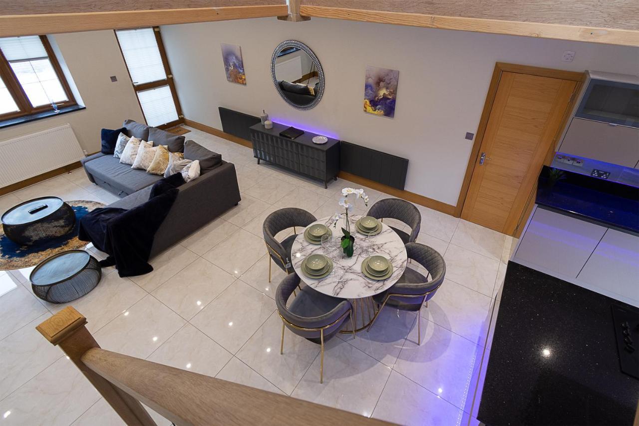 Boutique Green Acre Views Slough Extérieur photo